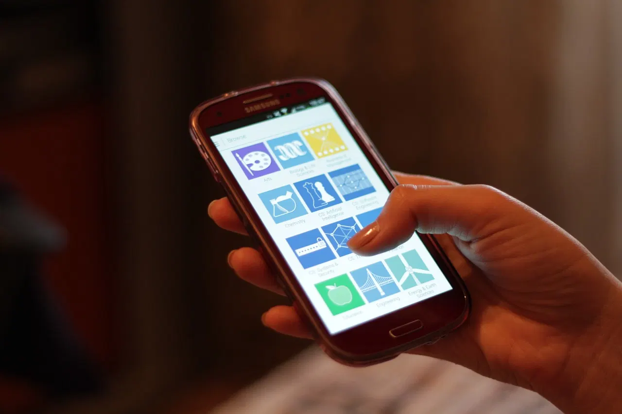 Connectivity: From EDGE to 5G and Beyond
